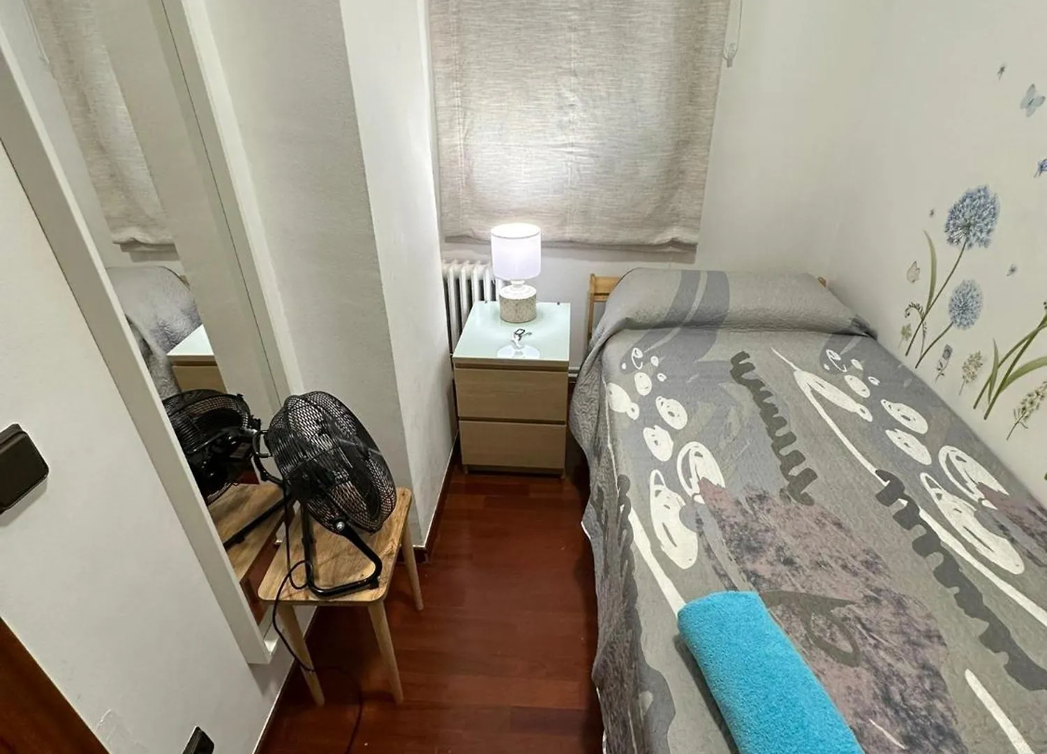 Bed & Breakfast Rooms Paris Barcelona