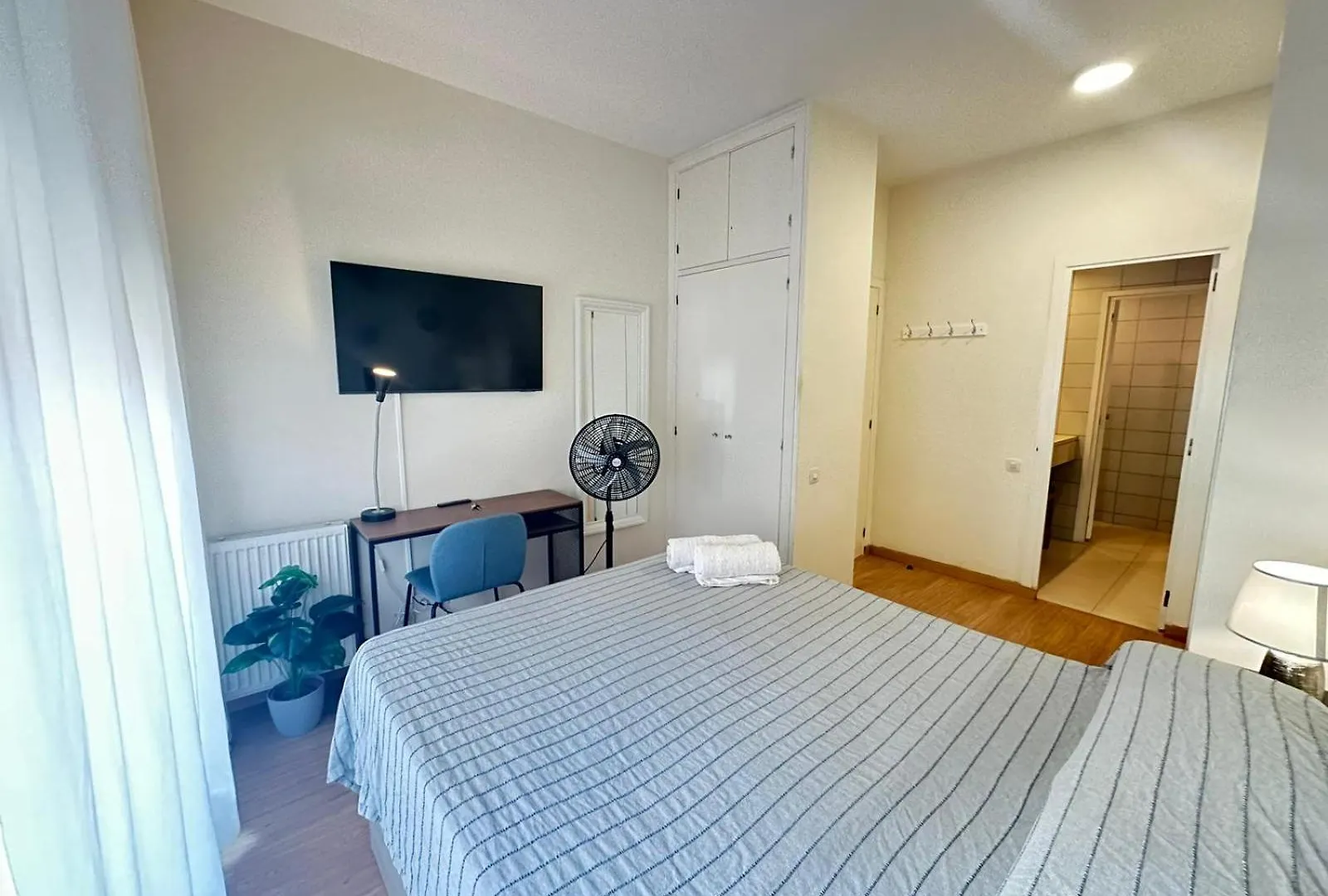 Rooms Paris Barcelona