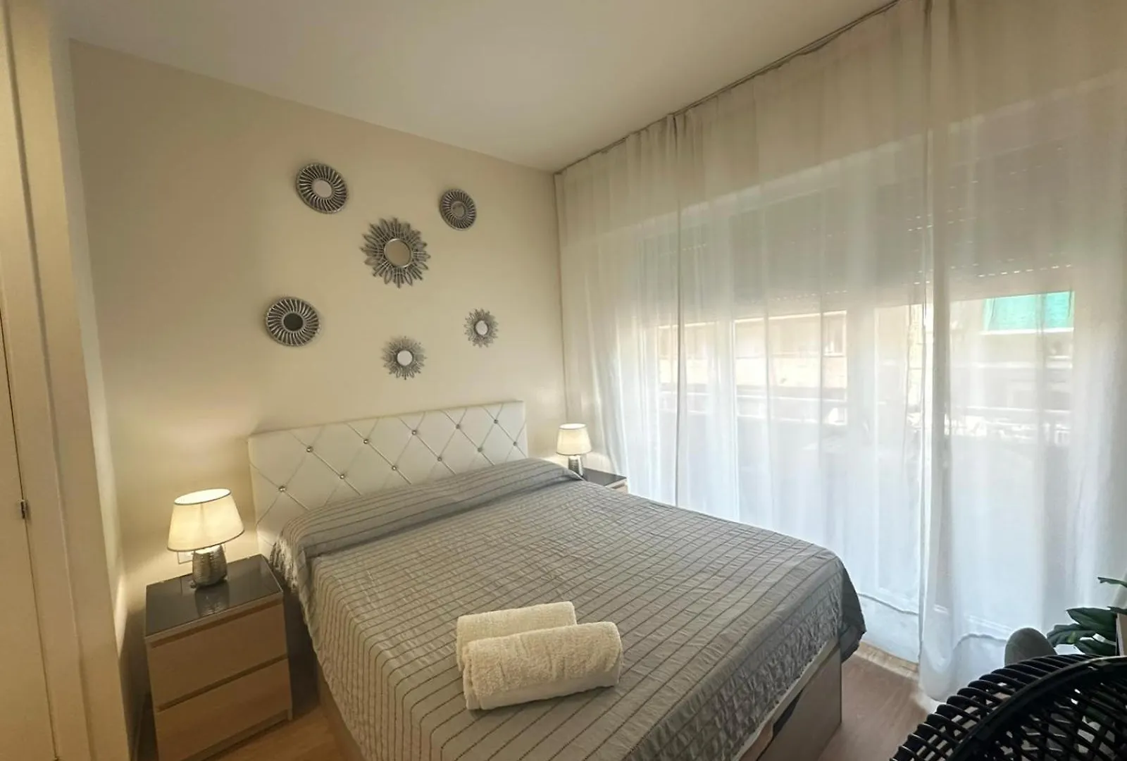 Rooms Paris Barcelona 0*,