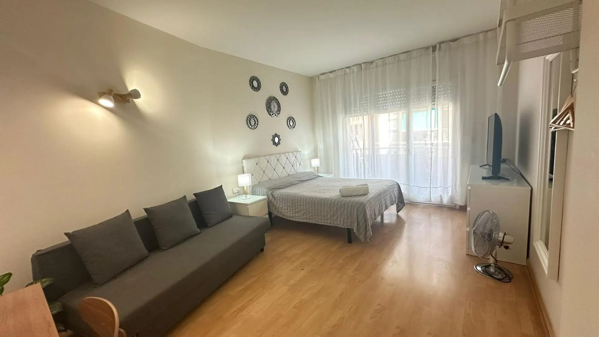 Rooms Paris Barcelona